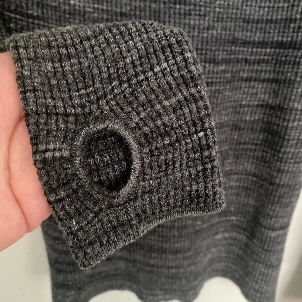 Margaret O’Leary Waffle Weave Thermal Turtleneck Sweater Sz Small Grey Thumbhole - Picture 2 of 7